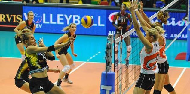 Filede heyecan: Halkbank-Fenerbahçe