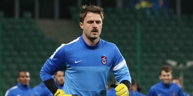 Onur tek tek zafer sözü aldı