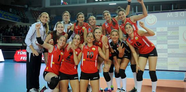 Vakıfbank set vermedi: 3-0