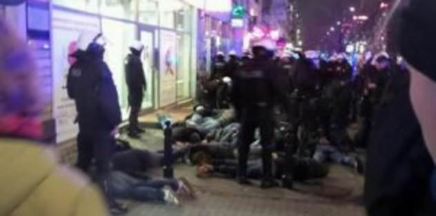 150 taraftar gözaltında!