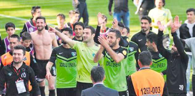 Denizlispor coştu