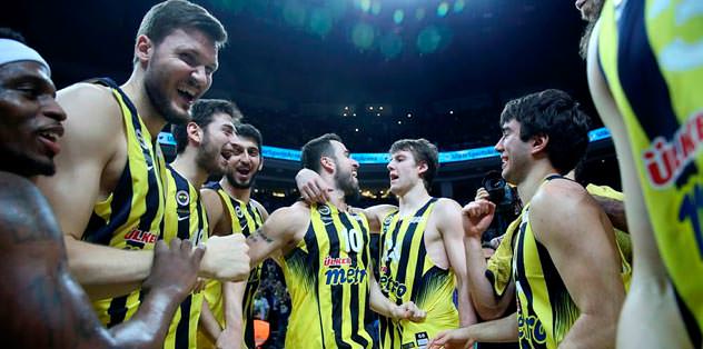 Derbi Fener'in