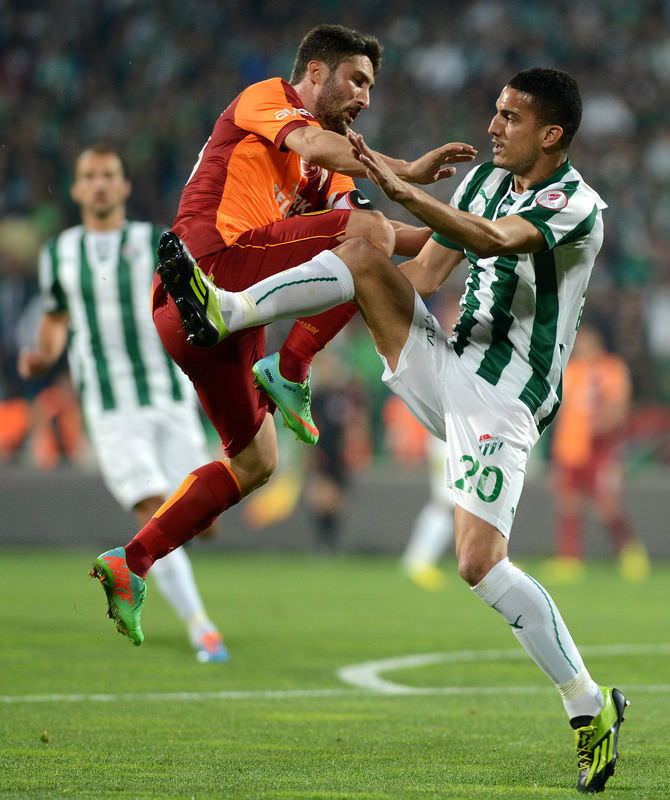 Galatasaray farka koştu Twitter sallandı!