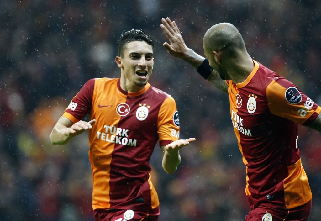 Galatasaray gol oldu yağdı
