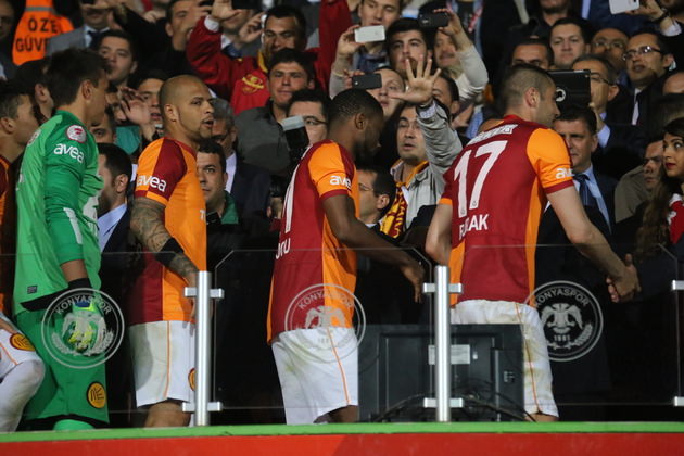 G.Saray zaferi kutladı