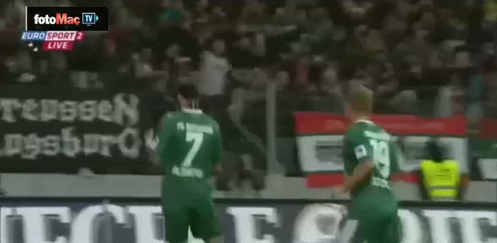 Halil'den şık vole golü